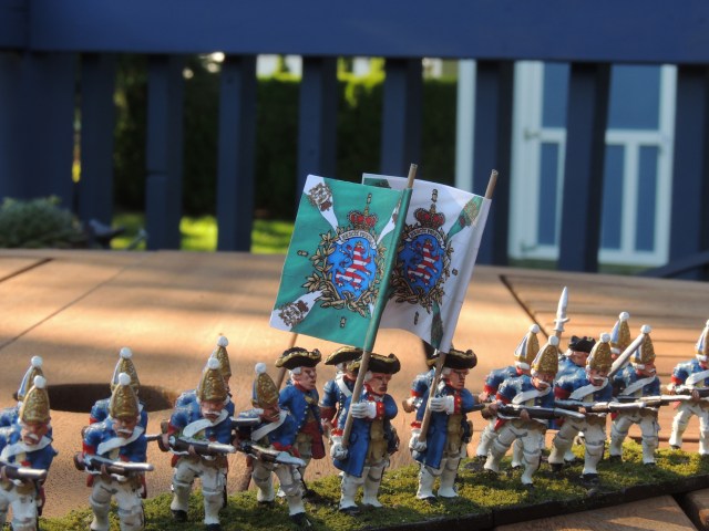 A little closer up of the GMB flags. Very nice. Worth their cost.