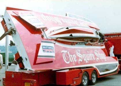 Both of the above pictures are of the 1979 Squire Shop.  In a year that was swept by Bill Muncey's Atlas Van Lines, a very young Chip Hanauer drove the Squire to victory in the Seafair Race.  It is a beautiful boat with striking, hard-to-paint markings. 