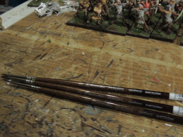 My Escondida Versatil brushes  arrived from Dick Blick yesterday.  I am not optimistic, but they're the brushes I have . . .