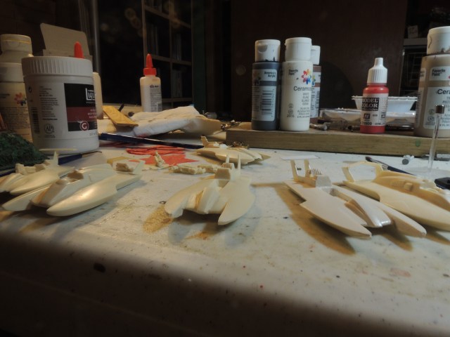 One of my Enfilade projects will be to assemble and paint these 1970's era hydroplanes courtesy of Sean McEvoy.  It will be fun. 